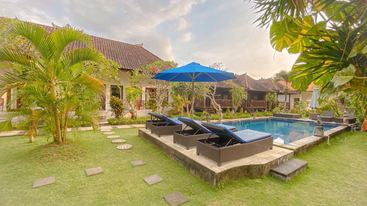 The Well House Hotel Lembongan Exterior photo