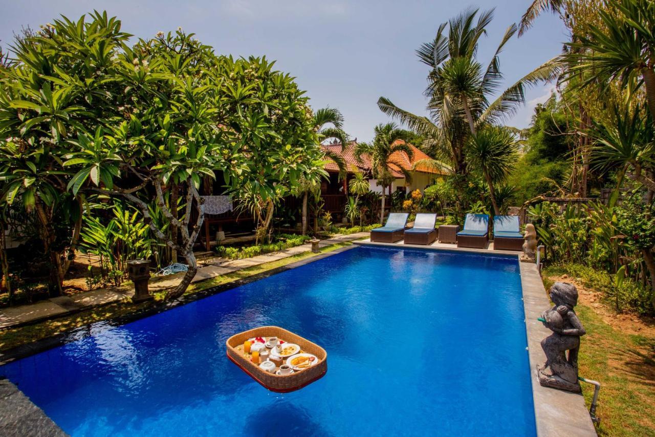 The Well House Hotel Lembongan Exterior photo