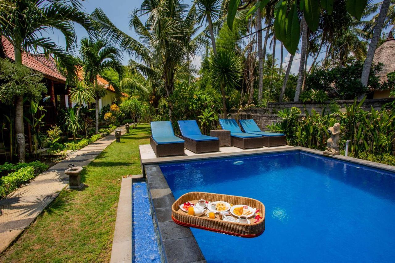 The Well House Hotel Lembongan Exterior photo