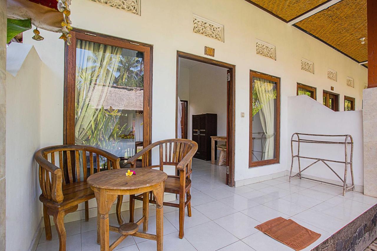 The Well House Hotel Lembongan Exterior photo