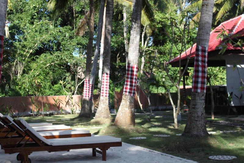 The Well House Hotel Lembongan Exterior photo